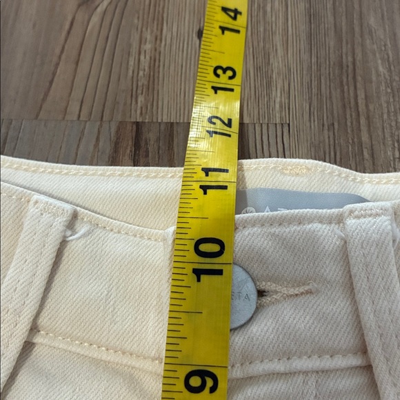Athleta Sculptek Flex High Rise Straight Leg Ankle Jean Bone Cream Size 2 - Picture 9 of 12